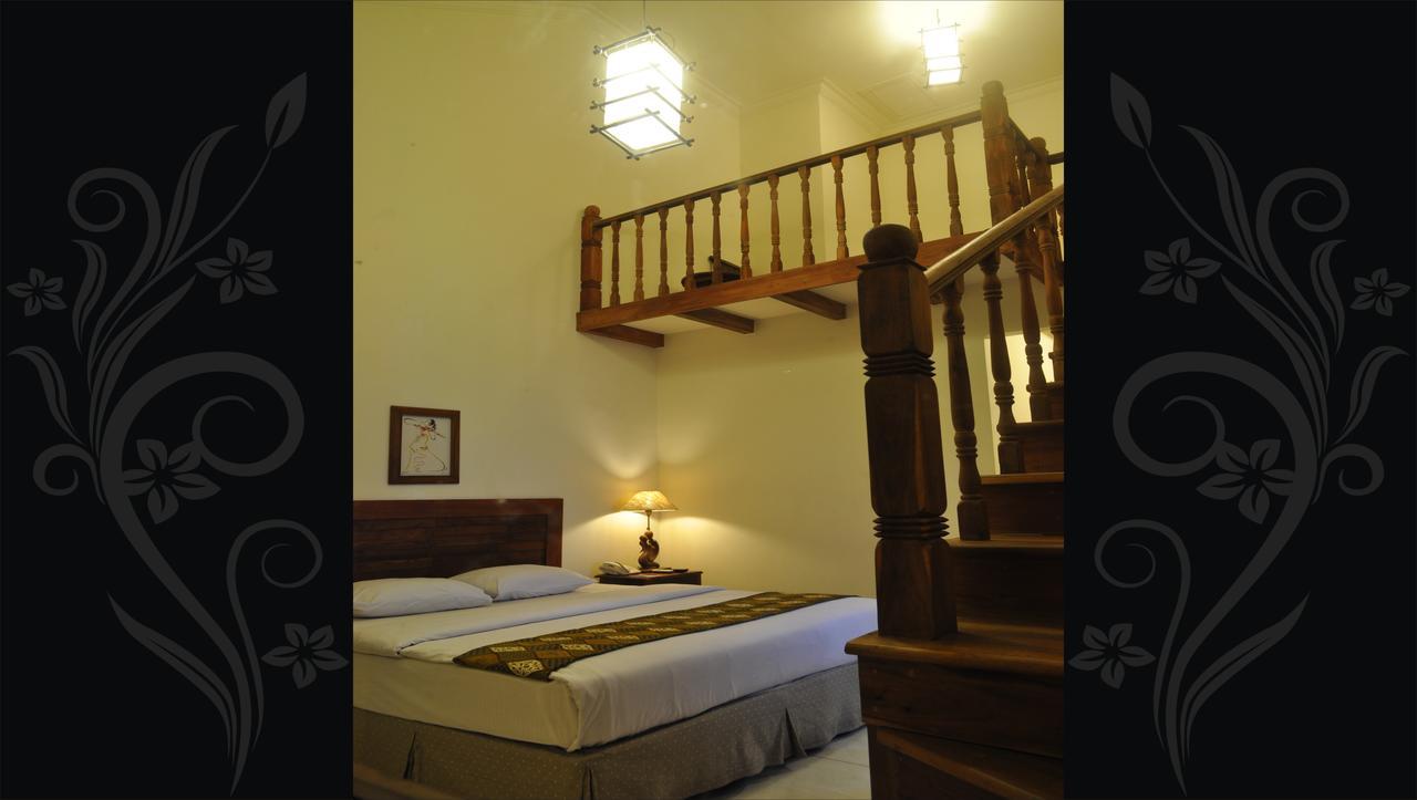 Bukit Daun Hotel And Resort Kediri  Luaran gambar