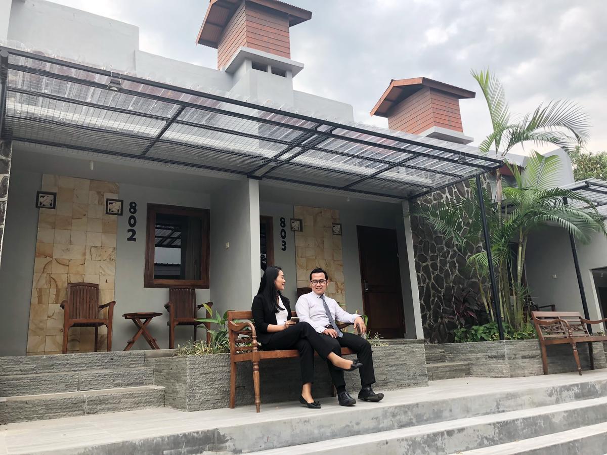 Bukit Daun Hotel And Resort Kediri  Luaran gambar