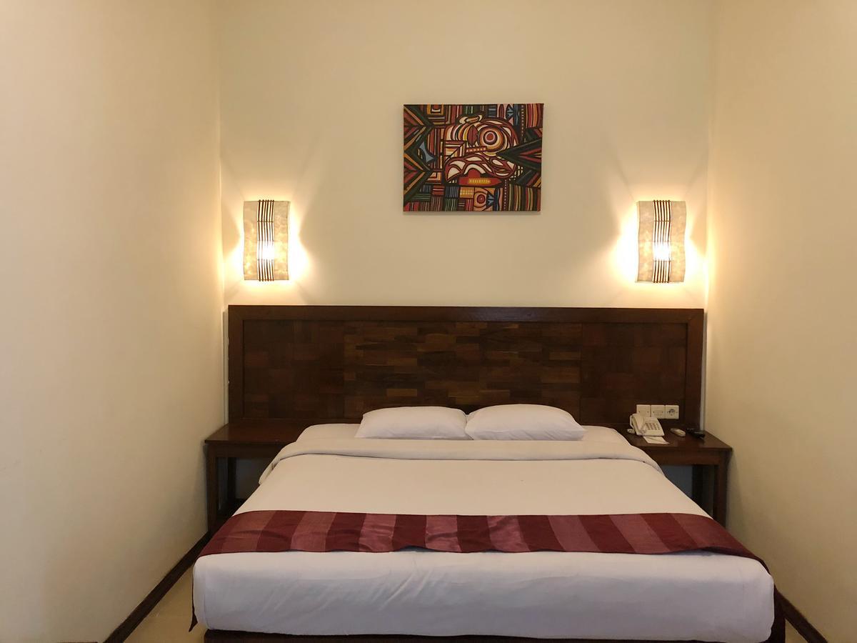 Bukit Daun Hotel And Resort Kediri  Luaran gambar