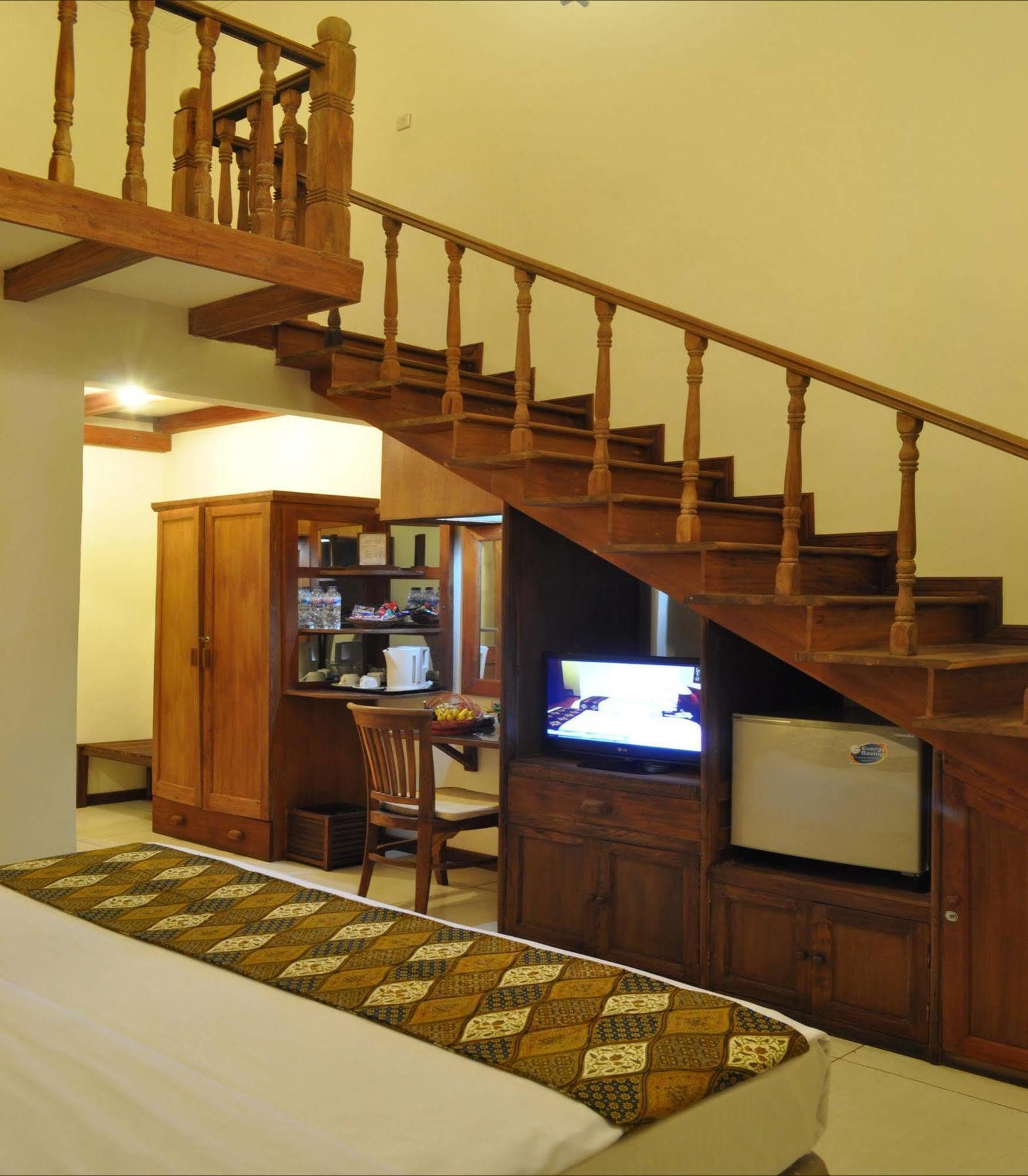 Bukit Daun Hotel And Resort Kediri  Luaran gambar