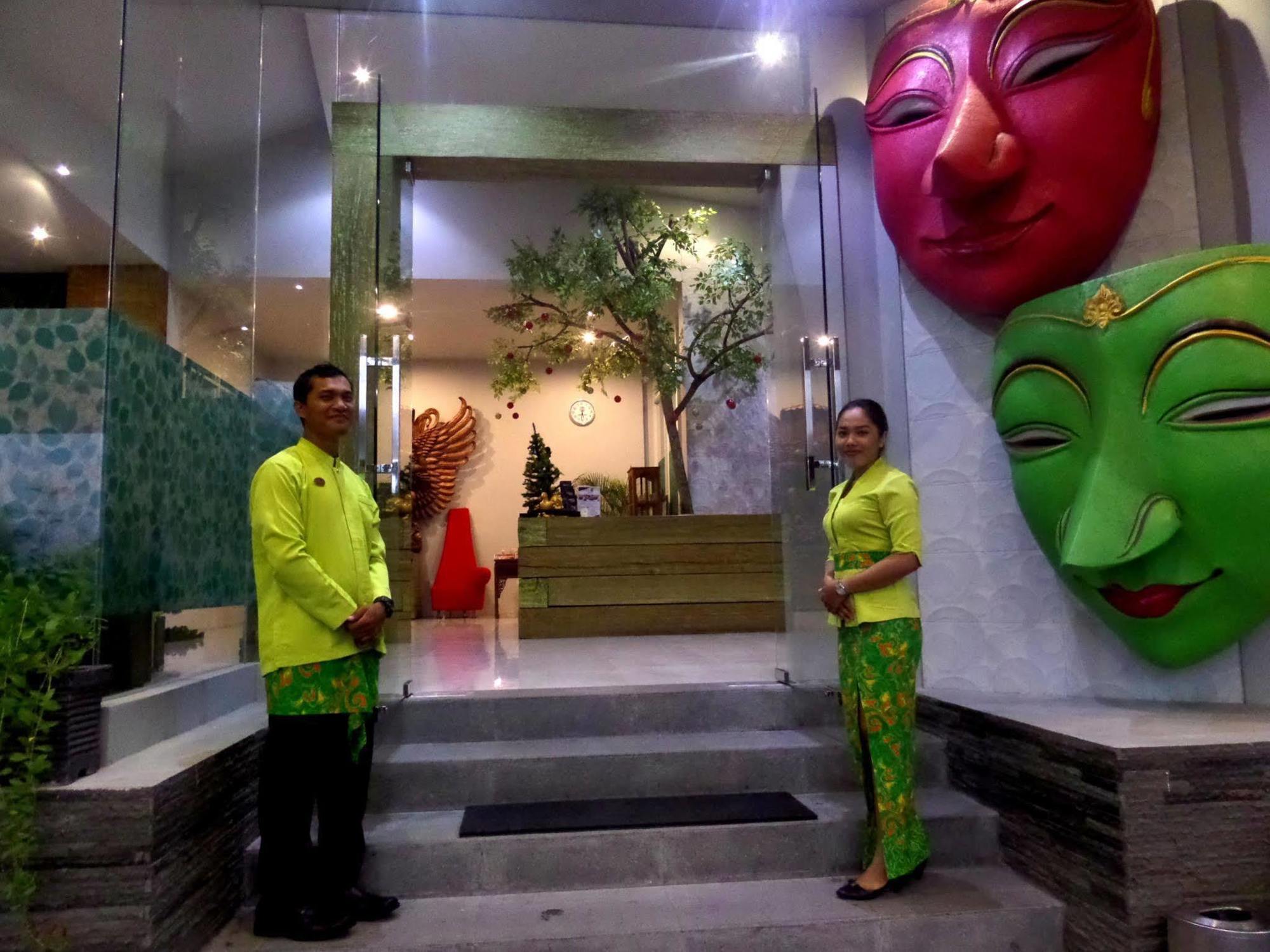 Bukit Daun Hotel And Resort Kediri  Luaran gambar