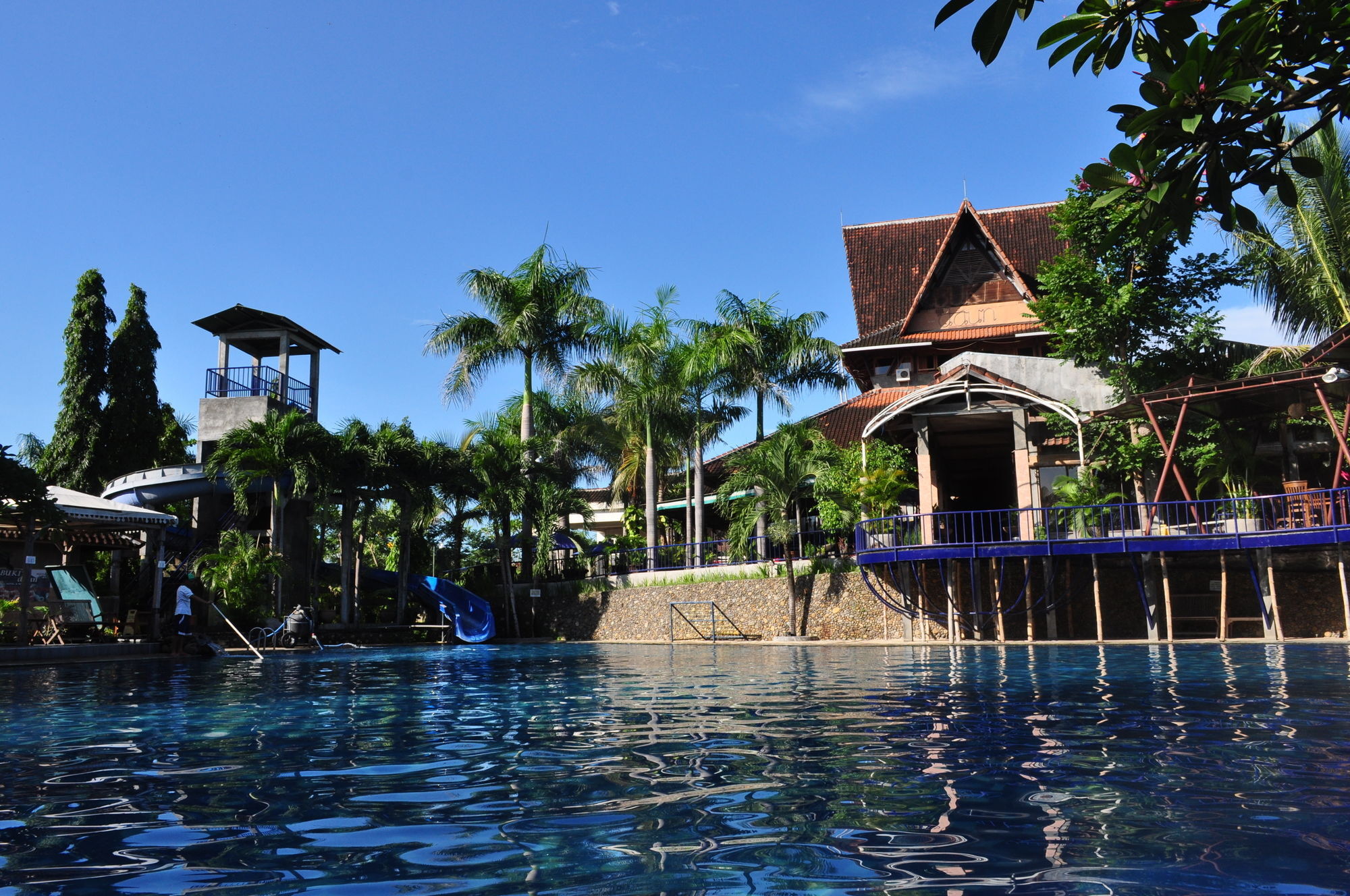 Bukit Daun Hotel And Resort Kediri  Luaran gambar