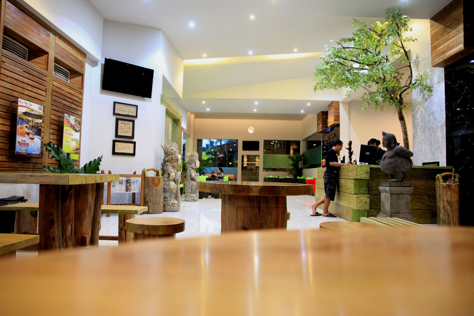 Bukit Daun Hotel And Resort Kediri  Luaran gambar
